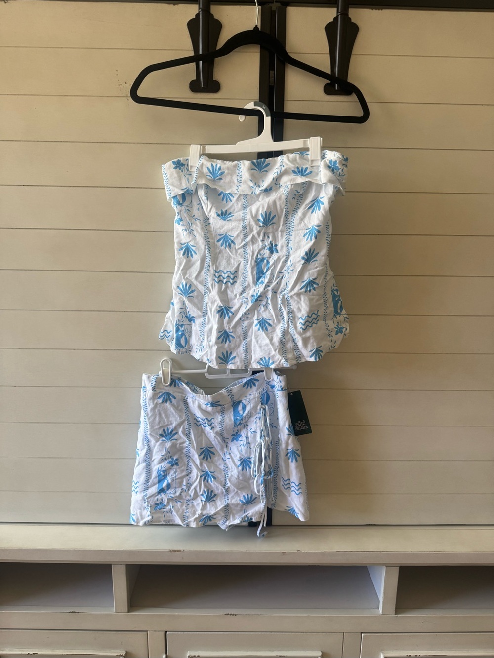 a new day White and Light Blue Floral skirt set (XS)